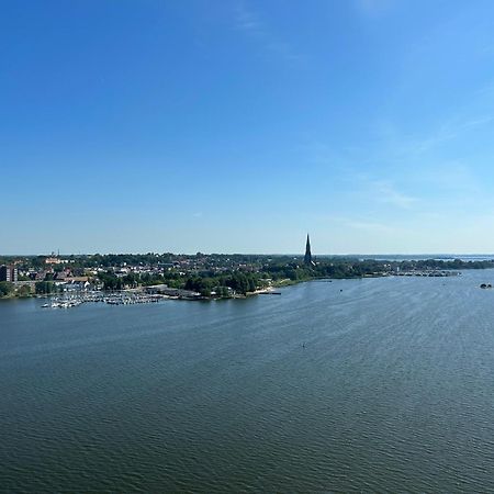 „Bellevue“ Lägenhet Schleswig Exteriör bild